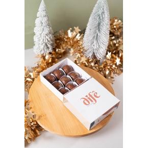 Caixinha com 9 trufas sortidas