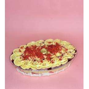 Torta na travessa Red velvet - Ninho com frutas vermelhas-G